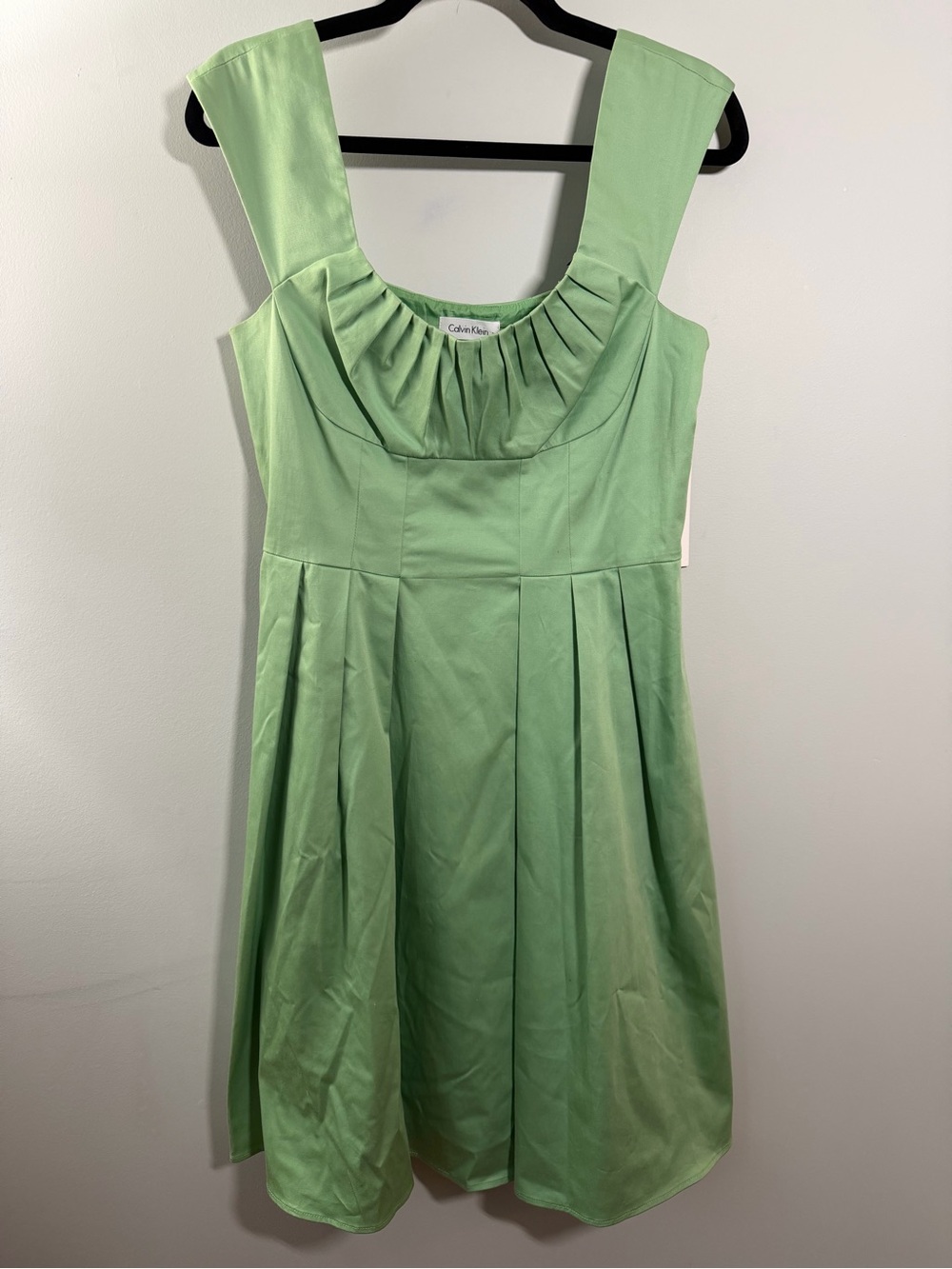 NWT Calvin Klein Mint Green Pleated Bodice Dress